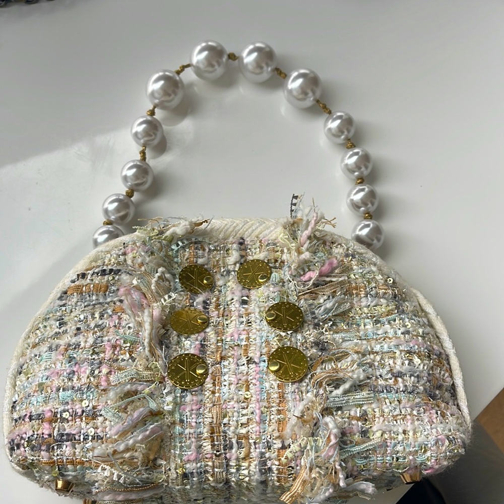Kooreloo Pouch Shell Bag - image 1